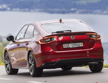 Honda Civic e:HEV [EU-spec] '2025–pr.