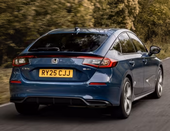 Honda Civic e:HEV [UK-spec] '2025–pr.