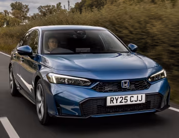 Honda Civic e:HEV [UK-spec] '2025–pr.