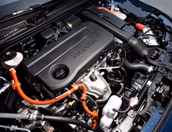 Sob o capô Honda Civic e:HEV [Australia] '2024–pr.