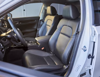 Interior Honda Civic e:HEV [EU-spec] '2022–25
