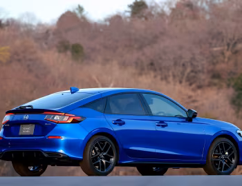 Honda Civic e:HEV [Japan] '2022–24
