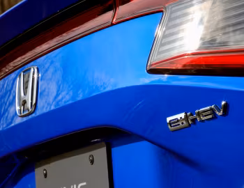 Honda Civic e:HEV [Japan] '2022–24