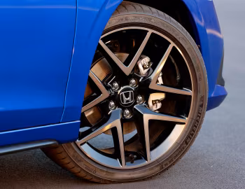 Honda Civic e:HEV [Japan] '2022–24