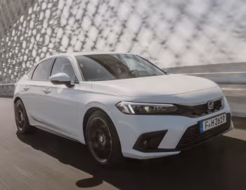 Honda Civic e:HEV [EU-spec] '2022–25