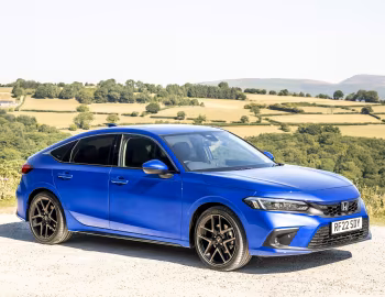 Honda Civic e:HEV [UK-spec] '2022–25