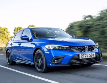 Honda Civic e:HEV [UK-spec] '2022–25