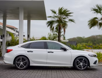 Honda Civic e:HEV RS Sedan [Malaysia] '2021–pr.