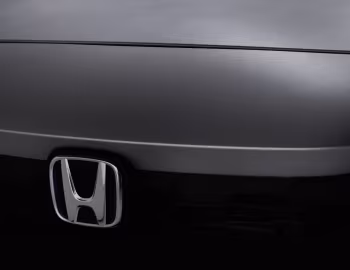 Honda Civic e:HEV "Silver" '10.2024