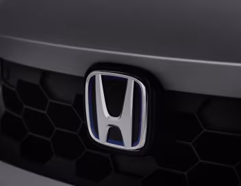 Honda Civic e:HEV "Silver" '10.2024