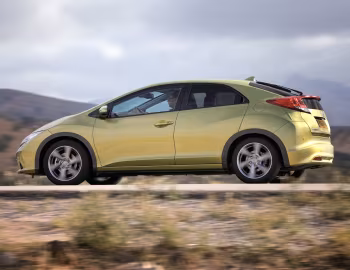 Honda Civic Hatchback [UK-spec] (FK) '2012–15