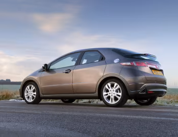 Honda Civic Hatchback [UK-spec] (FK) '2010–11