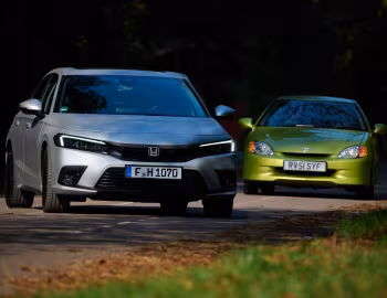 Honda Insight, Honda Civic e:HEV "Silver"