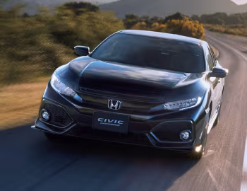 Honda Civic Hatchback [Japan] (FK) '09.2017–19