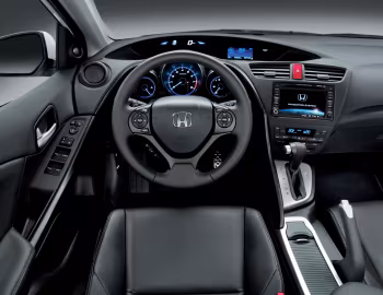 Передня панель Honda Civic Hatchback [Worldwide] (FK) '2011–15