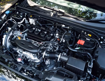 Sob o capô Honda Civic RS Hatchback [Japan] '2024–pr.