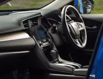 Interior Honda Civic Sedan [South Africa] (FC1) '2016–19