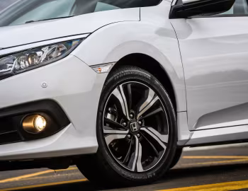 Honda Civic EXL Sedan [Latam] (FC) '2016–19