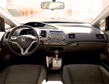 Передня панель Honda Civic Sedan [EU-spec] (FD) '2008–11