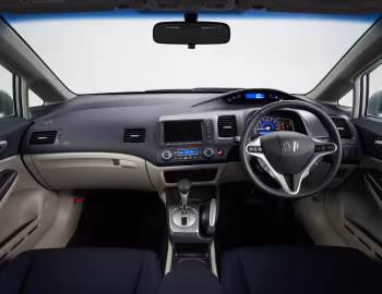 Painel frontal Honda Civic Sedan [Japan] (FD) '09.2005–08.2008