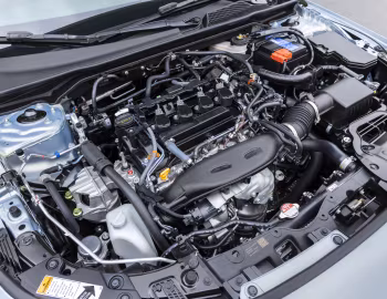 Sob o capô 2022–pr. Honda Civic Sedan Touring [North America] '2021–pr.