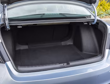 Porta-malas 2022–pr. Honda Civic Sedan Touring [North America] '2021–pr.