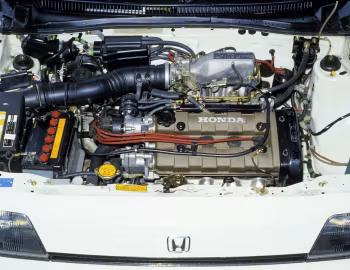 Sob o capô Honda Civic Si Hatchback [Japan] '10.1984–08.1985