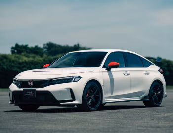 Honda Civic Type R Accessorized [Japan] '2022–pr.