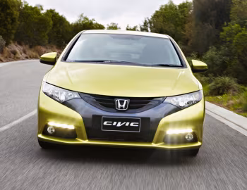 Honda Civic VTi-L Hatchback [Australia] (FK2) '2012–15