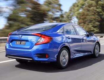 Honda Civic VTi-L Sedan [Australia] (FC) '2019–21