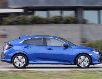 Honda Civic VTi-LX Hatchback [Australia] (FK) '2017–20