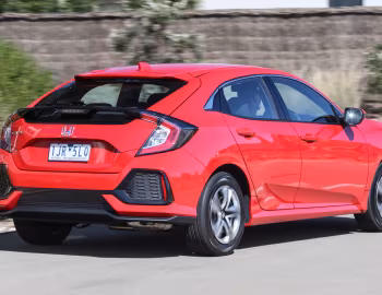 Honda Civic VTi Hatchback [Australia] (FK) '2017–20