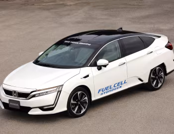Honda Clarity Fuel Cell Concept '10.2015