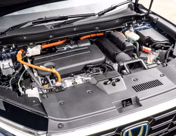 Sob o capô Honda CR-V e:HEV [UK-spec] '2023–pr.