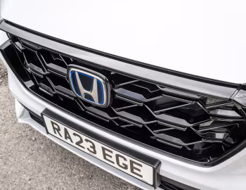 Honda CR-V e:PHEV [UK-spec] '2023–pr.