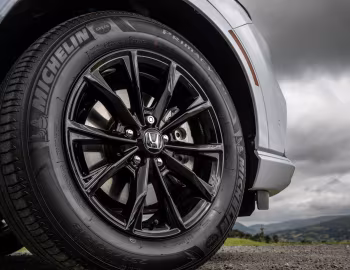 Honda CR-V e:PHEV [UK-spec] '2023–pr.