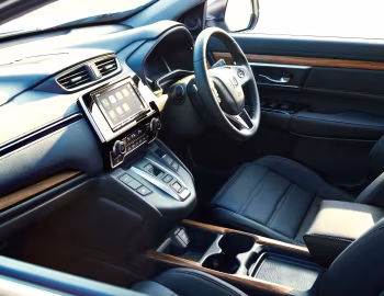 Інтер'єр Honda CR-V Hybrid [Japan] (RW) '08.2018–23