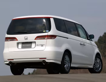 Honda Elysion (RR) '05.2004–12.2006