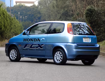 Honda FCX [Japan] '12.2002–05