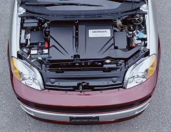 Sob o capô Honda FCX V4 '2001