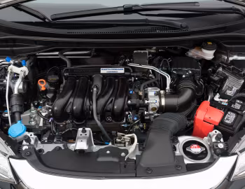 Sob o capô 2018–20 Honda Fit [North America] '2017–20
