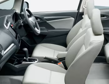 Interior Honda Fit '09.2013–09.2015