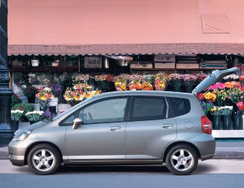 Honda Fit [Japan] (GD) '06.2001–06.2004