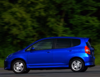 Honda Fit 1.5T S-Package [Japan] (GD) '09.2002–06.2004