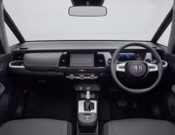 Painel frontal Honda Fit e:HEV Basic [Japan] '02.2020–07.2022
