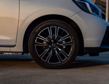 Honda Fit e:HEV [South Africa] '2023–pr.