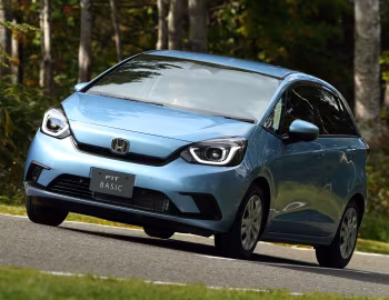 Honda Fit e:HEV Basic [Japan] '02.2020–07.2022