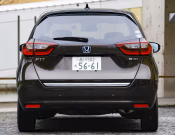 Honda Fit e:HEV Luxe [Japan] '02.2020–07.2022