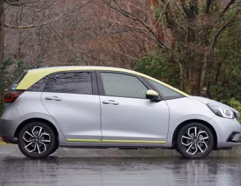 Honda Fit e:HEV Ness [Japan] '02.2020–07.2022