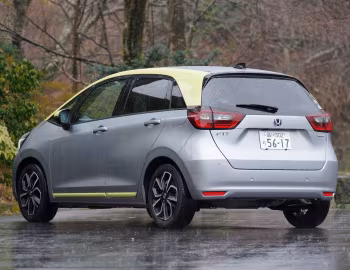 Honda Fit e:HEV Ness [Japan] '02.2020–07.2022